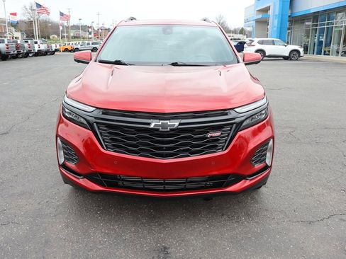 Used 2024 Chevrolet Equinox RS FWD image 33