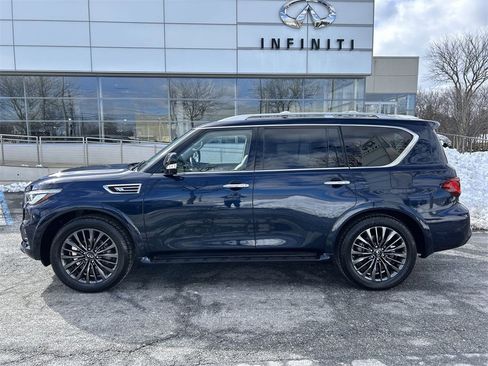 Certified 2024 INFINITI QX80 Premium Select w/ All-Season Package image 5