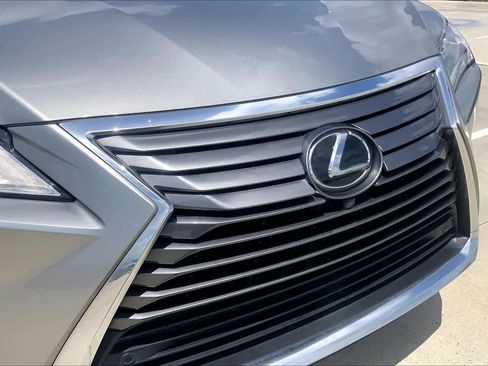 Used 2019 Lexus RX 350L image 29