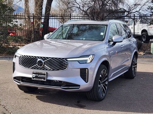 New 2026 Volvo XC90 B6 Ultra w/ Protection Package image 22