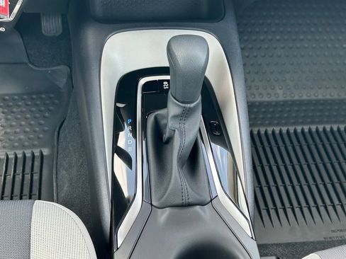 Used 2026 Toyota Corolla LE image 20