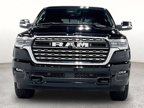 Used 2025 RAM 1500 Limited w/ Off Road Group AWD/4WD image 4