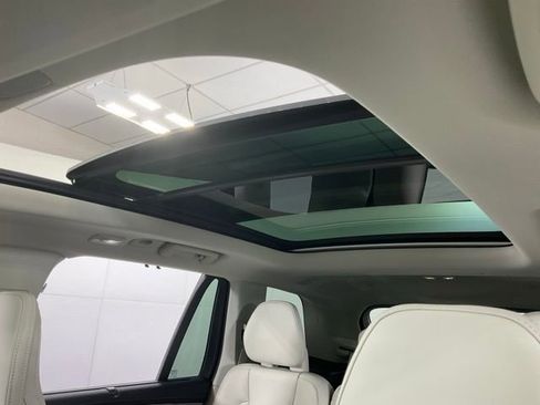 New 2026 Volvo XC90 B6 Ultra w/ Protection Package image 24