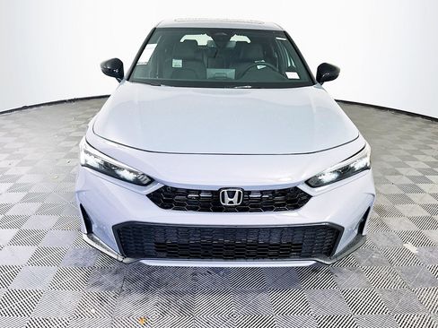 Used 2025 Honda Civic Sport Touring image 2
