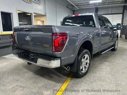 Used 2024 Ford F150 Lariat w/ Equipment Group 502A High image 3