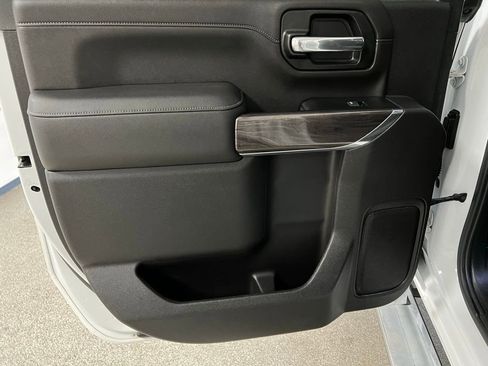 Used 2020 Chevrolet Silverado 2500 LTZ image 51