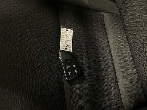 Used 2023 Chevrolet Silverado 1500 Custom image 26