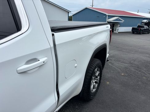Used 2021 GMC Sierra 1500 SLE image 14