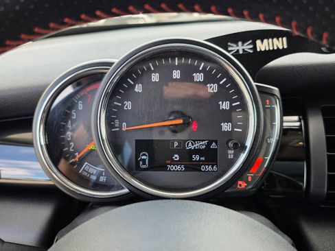 Used 2019 MINI Cooper S image 32
