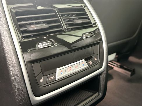 New 2026 BMW X5 xDrive50e w/ Executive Package image 26