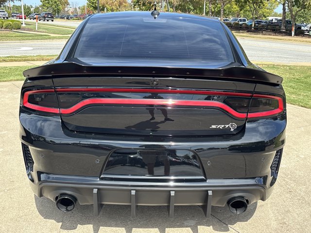 Used 2022 Dodge Charger SRT Hellcat w/ Carbon/Suede Interior Package RWD image 5
