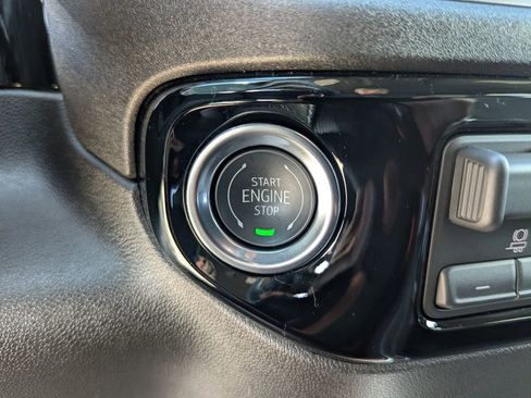 Certified 2026 Chevrolet Silverado 2500 LTZ w/ LTZ Convenience Package image 22