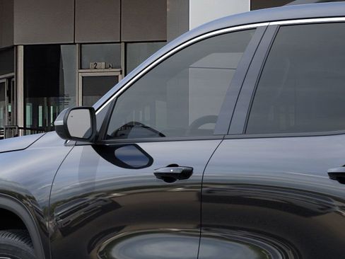 New 2026 Chevrolet Traverse LT w/ Sun and Wheel Package image 12