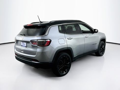 Used 2022 Jeep Compass Limited AWD/4WD image 5