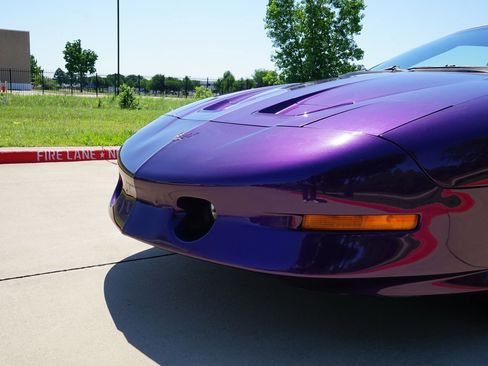 Used 1997 Pontiac Firebird Trans Am RWD image 26