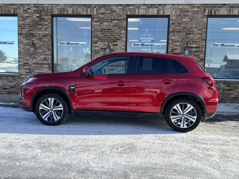 Used 2022 Mitsubishi Outlander Sport ES image 2