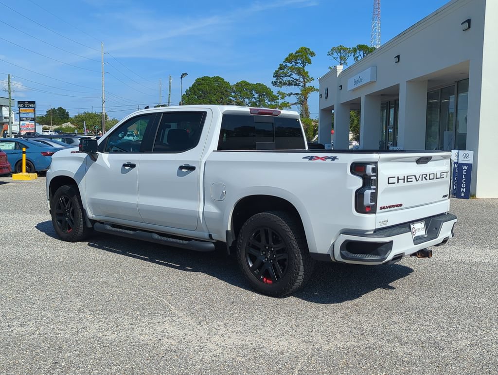 Used 2021 Chevrolet Silverado 1500 RST w/ Redline Edition AWD/4WD image 5