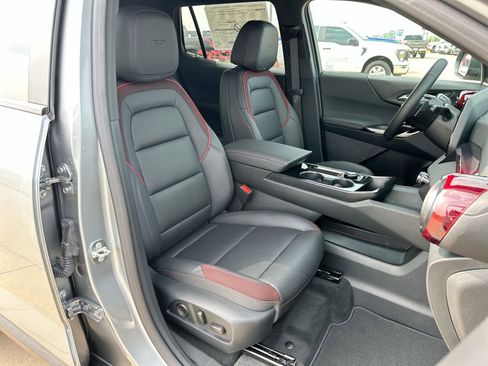 New 2026 Chevrolet Equinox RS FWD image 25