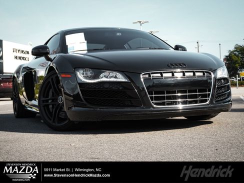 Used 2010 Audi R8 V10 image 1