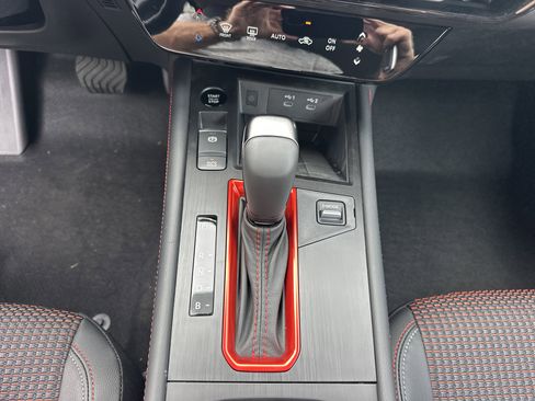 New 2026 Nissan Kicks SR FWD image 21