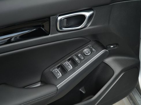 Used 2025 Honda Civic Sport Touring image 14