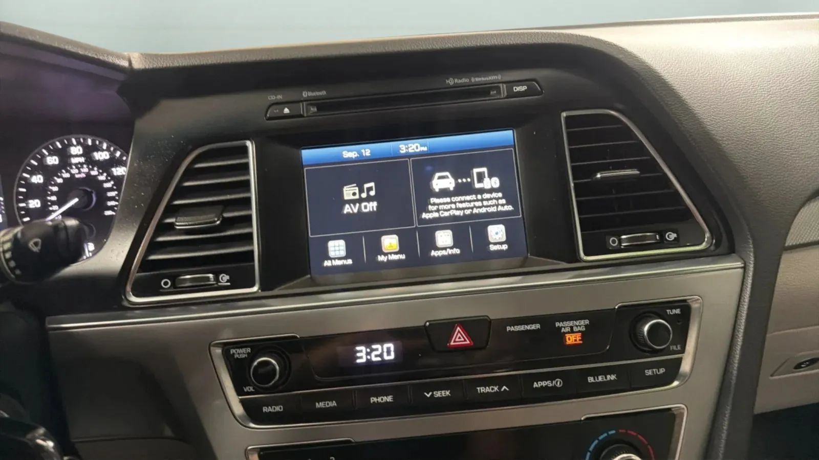 Used 2016 Hyundai Sonata SE FWD image 14
