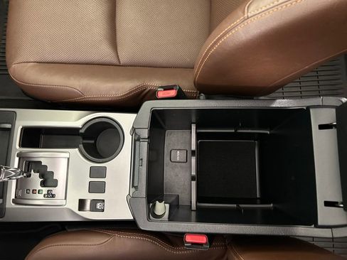 Used 2023 Toyota 4Runner Limited image 16