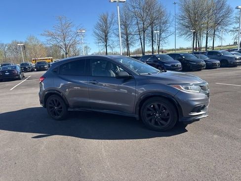Used 2022 Honda HR-V Sport image 9