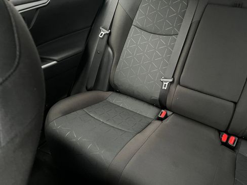 Used 2025 Toyota RAV4 XLE image 39