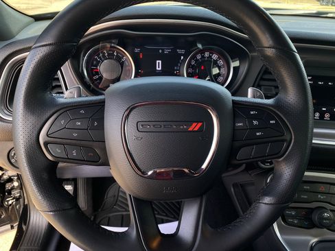 Used 2022 Dodge Challenger R/T image 20