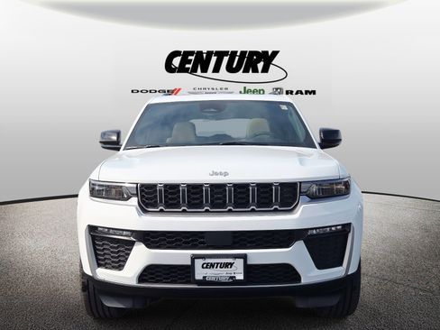 New 2026 Jeep Grand Cherokee L Limited AWD/4WD image 8