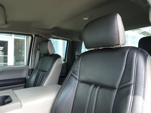 Used 2018 Ford F150 XL w/ Equipment Group 101A Mid AWD/4WD image 10