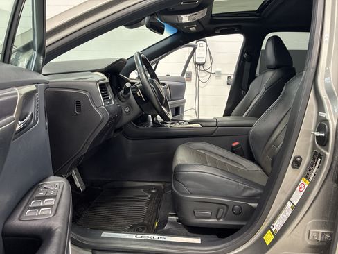 Used 2018 Lexus RX 450h F Sport w/ Accessory Package AWD/4WD image 14