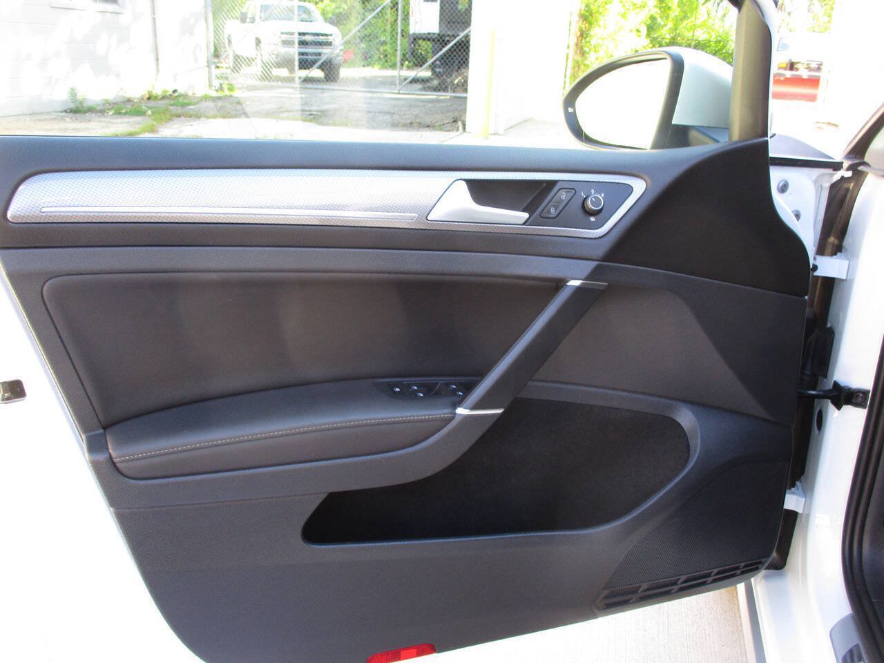 Used 2019 Volkswagen Golf Alltrack S AWD/4WD image 32