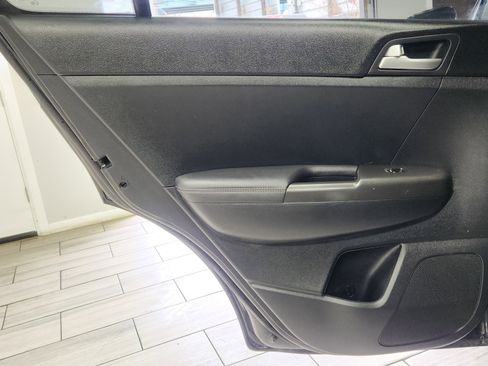 Used 2022 Kia Sportage LX w/ LX AWD Value Edition Package image 12