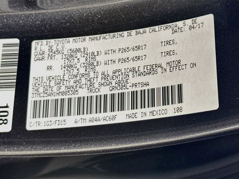 Used 2017 Toyota Tacoma TRD Sport w/ Tow Package (A/T) AWD/4WD image 30