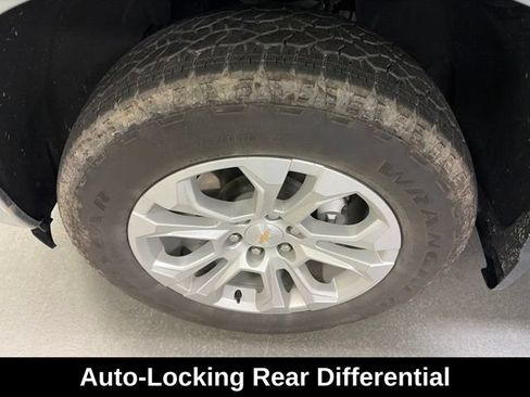 Used 2024 Chevrolet Silverado 1500 LTZ w/ LTZ Convenience Package II AWD/4WD image 26