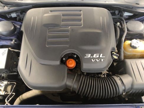 Used 2017 Dodge Challenger SXT RWD image 30