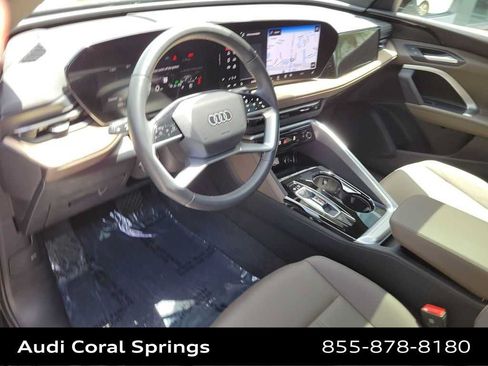 Certified 2025 Audi Q5 Premium w/ Convenience Package AWD/4WD image 2