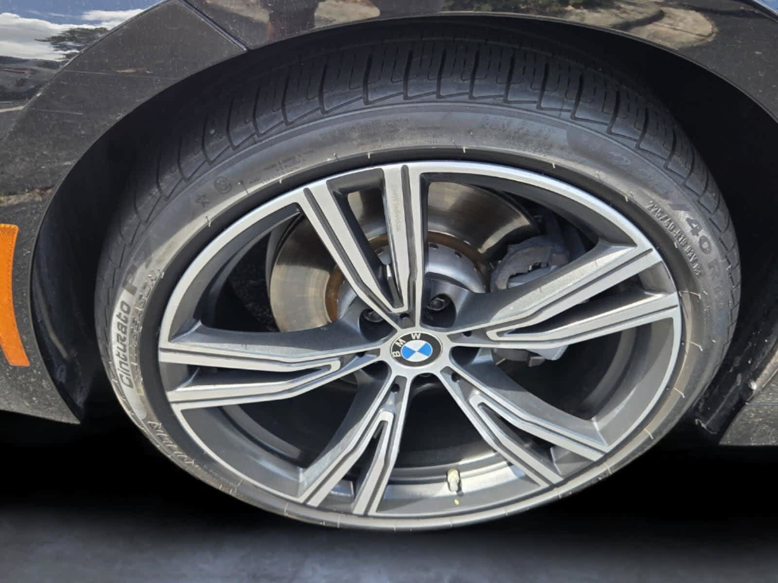 Used 2023 BMW 330i Sedan w/ Premium Package RWD image 9