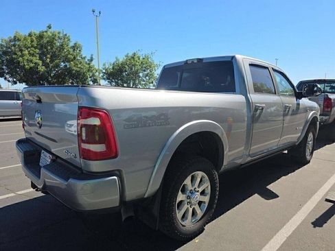 Used 2021 RAM 2500 Laramie AWD/4WD image 3