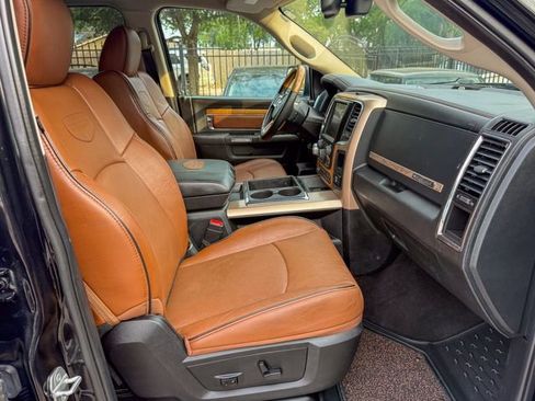 Used 2015 RAM 1500 Laramie Longhorn w/ Convenience Group AWD/4WD image 10