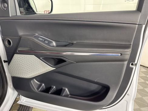 New 2025 Lincoln Navigator Black Label image 25