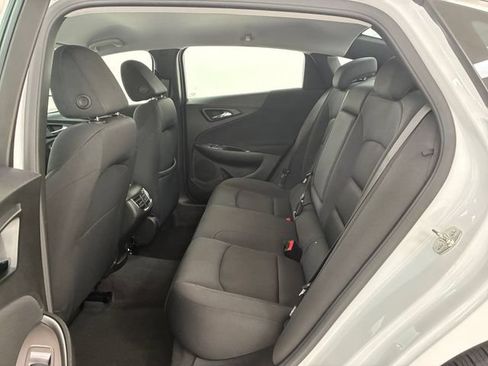 Certified 2025 Chevrolet Malibu LT FWD image 18