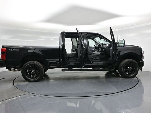 New 2025 Ford F250 Lariat w/ Lariat Ultimate Package image 4