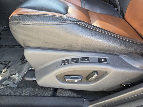 Used 2017 Volvo V60 T5 Cross Country Platinum image 24