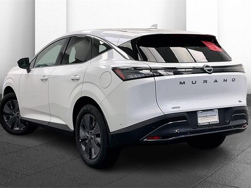 Certified 2025 Nissan Murano SL image 9
