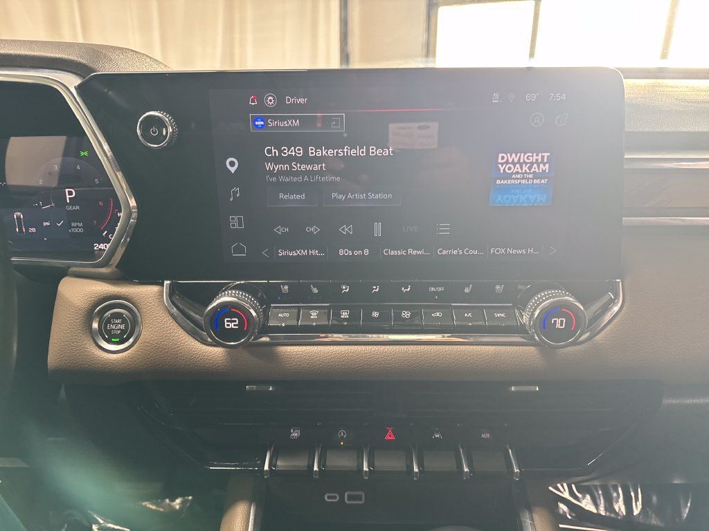 Used 2026 GMC Canyon Denali w/ LPO, Denali Black Edition AWD/4WD image 19