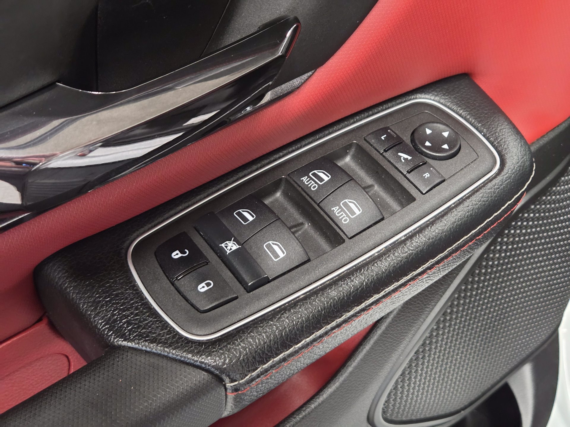Used 2022 RAM 1500 TRX AWD/4WD image 15