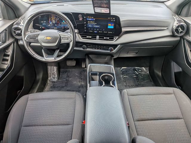 Used 2025 Chevrolet Equinox LT FWD image 18